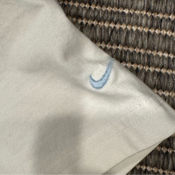 Nike Golf White Polo Shirt with Subtle Trim - Picture 3 of 3